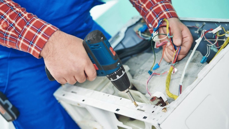 Ahmetli Panasonic Panasonic çamaşır makinesi kart tamiri – Su almama arızası orijinal parça ile giderildi. - Teknik servis örneği